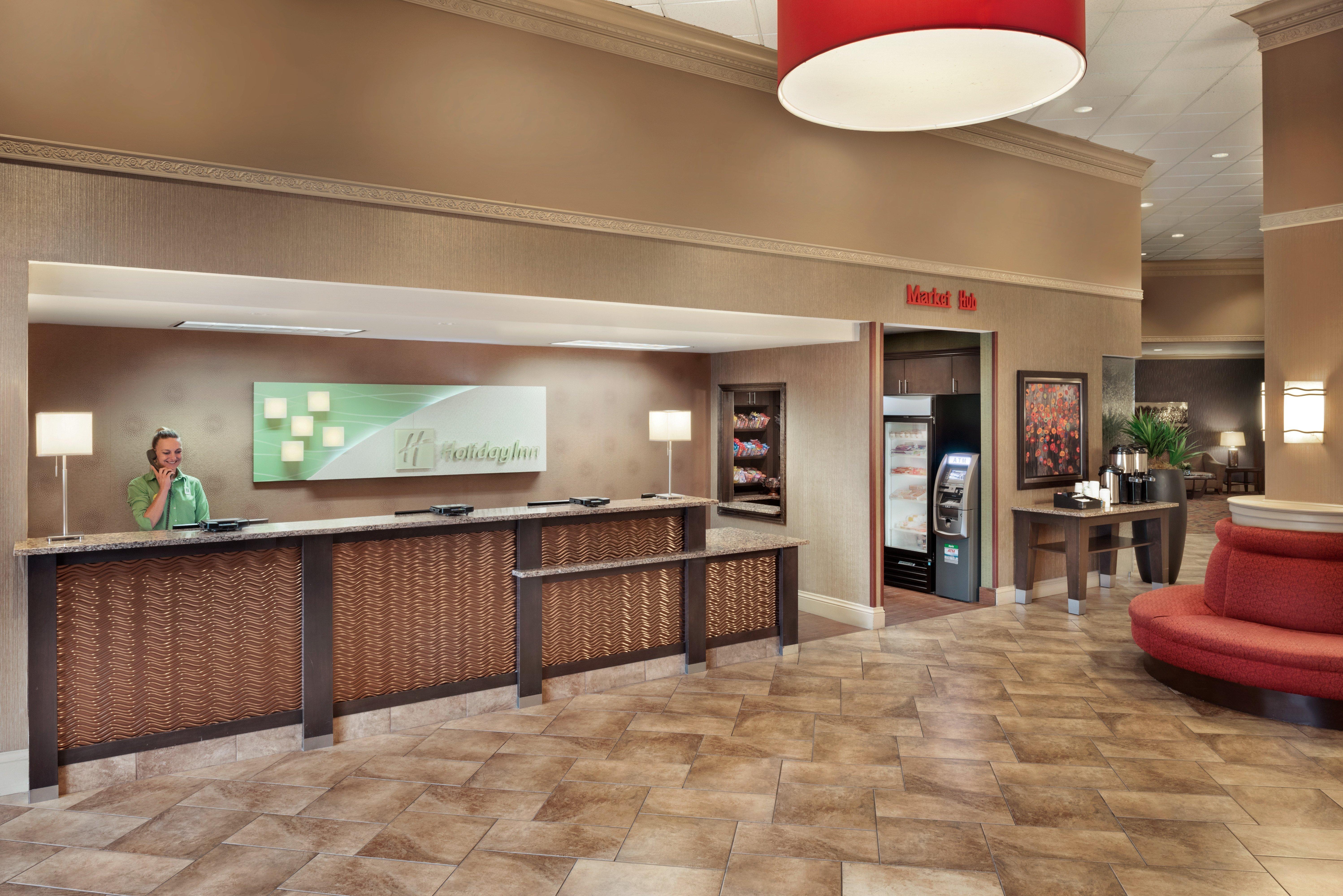 Holiday Inn Dubuque/Galena By Ihg Bagian luar foto