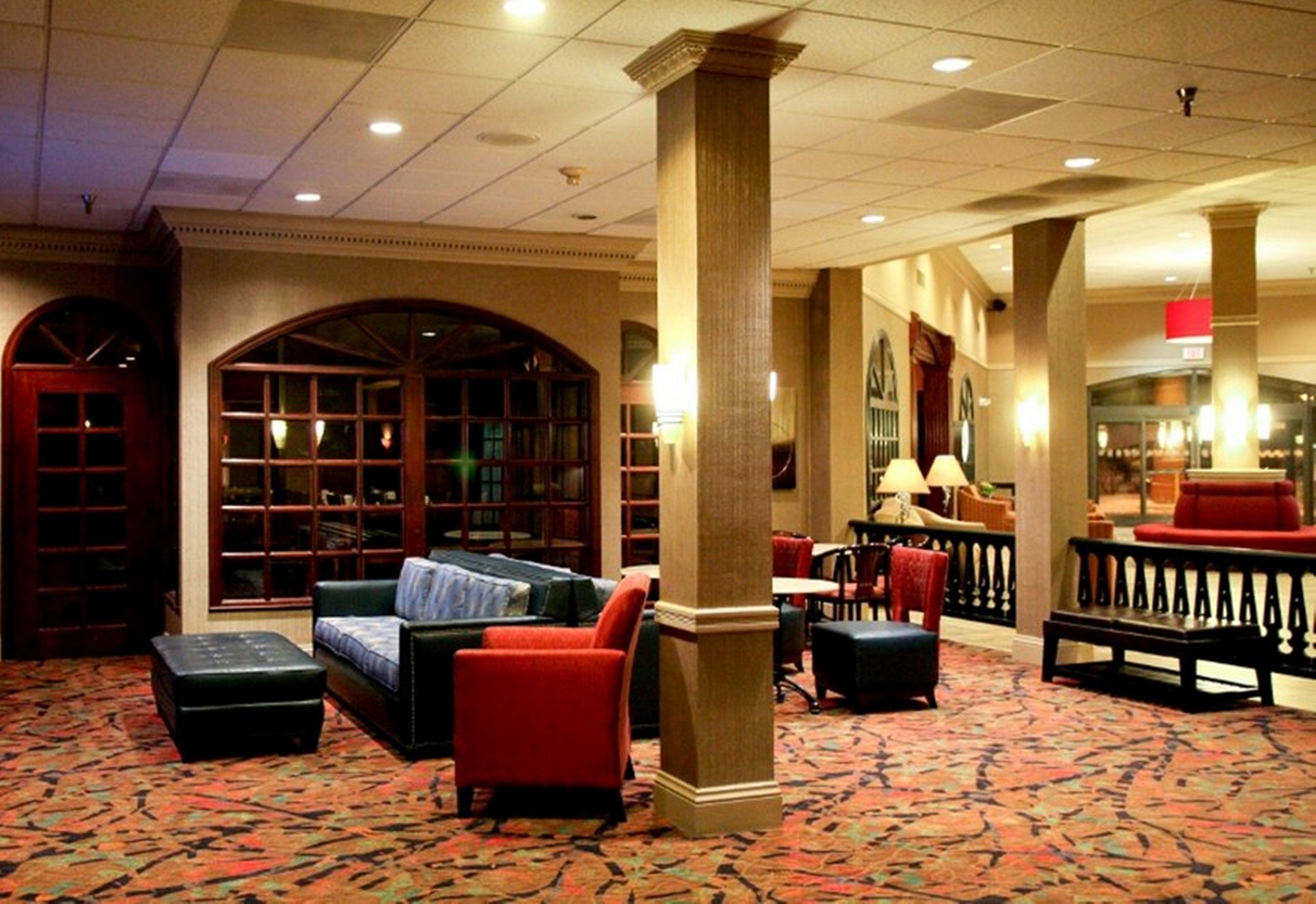 Holiday Inn Dubuque/Galena By Ihg Bagian luar foto